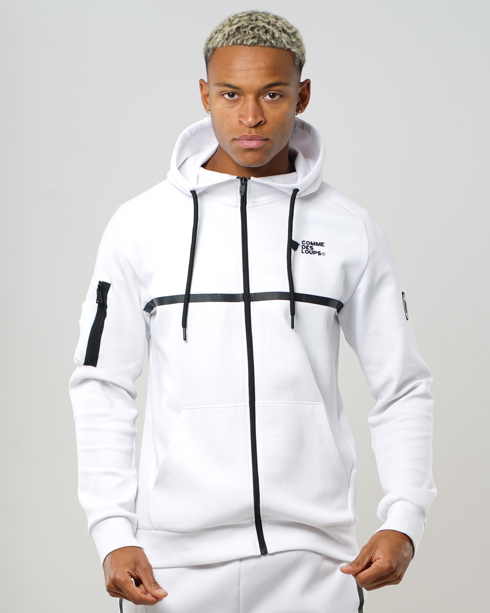 4. centrale park nike tech fleece comme des loups