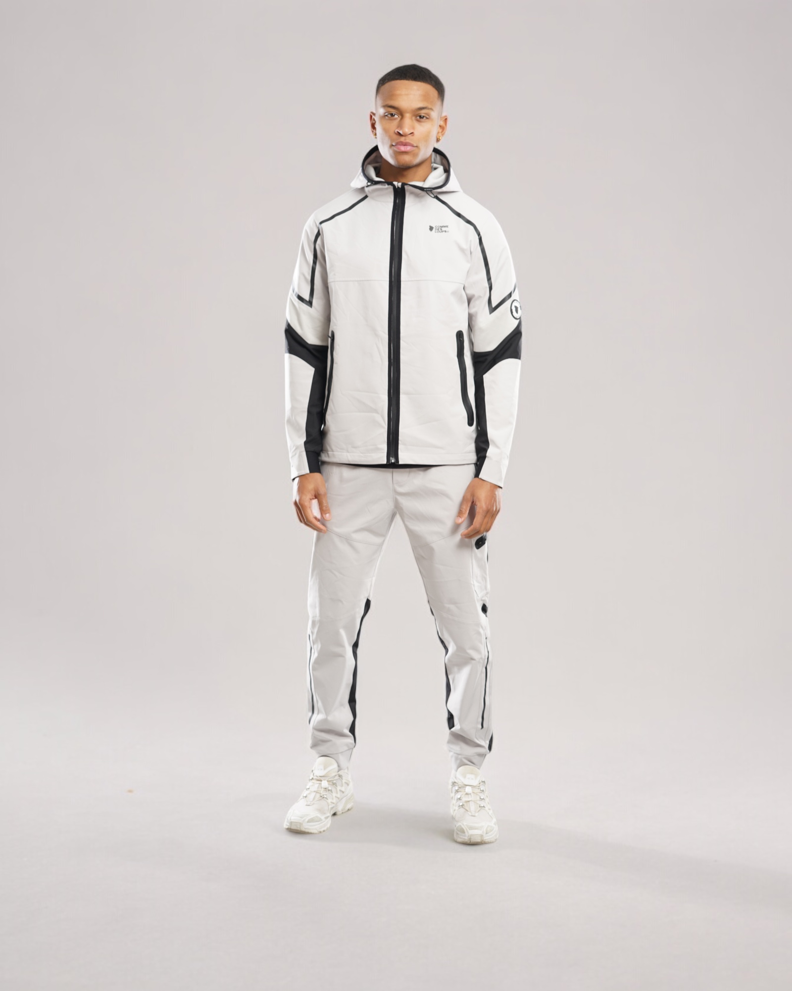 Survêtement Capuche Niks Gris Claire
