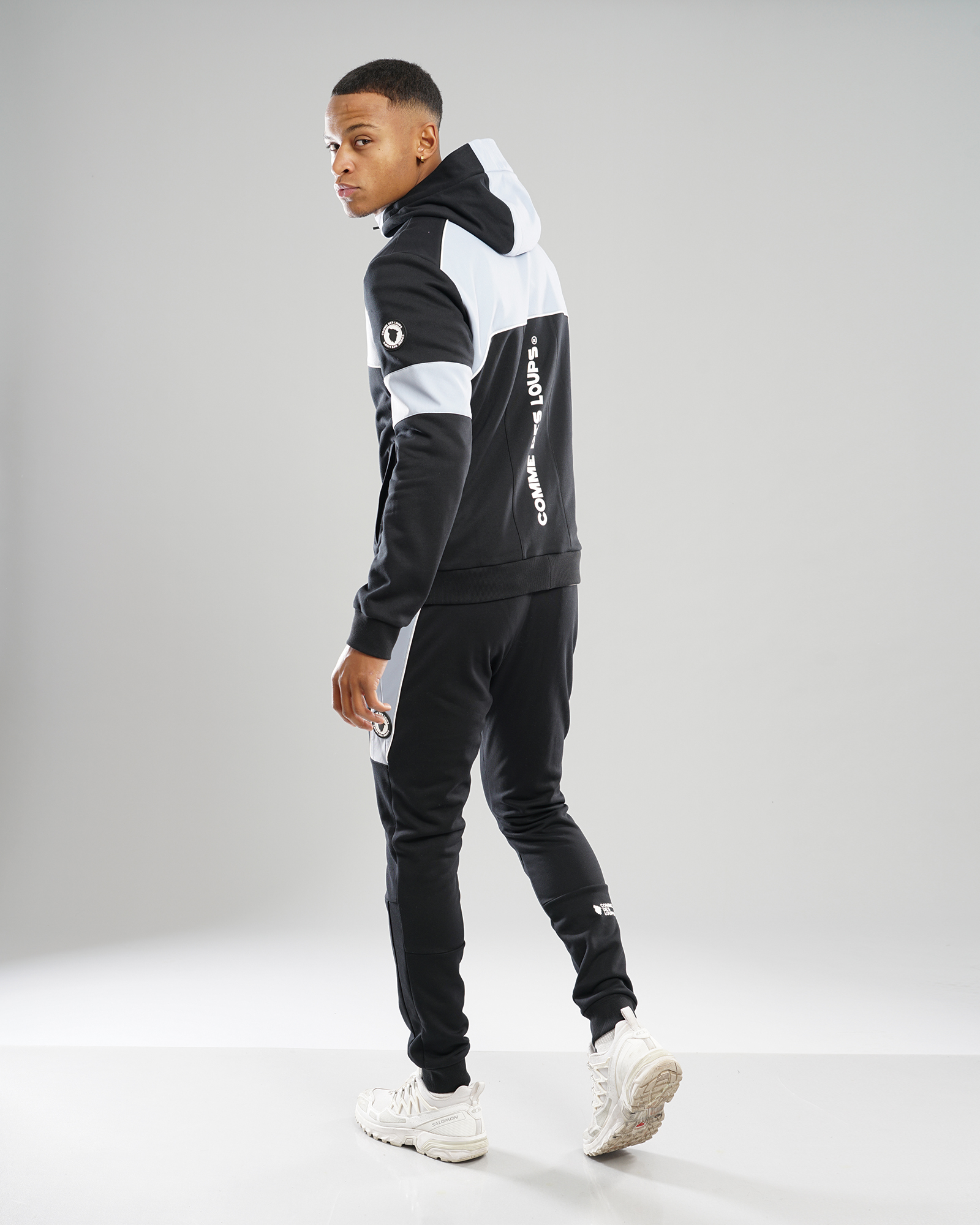 1600X2000_0072_DSC06342