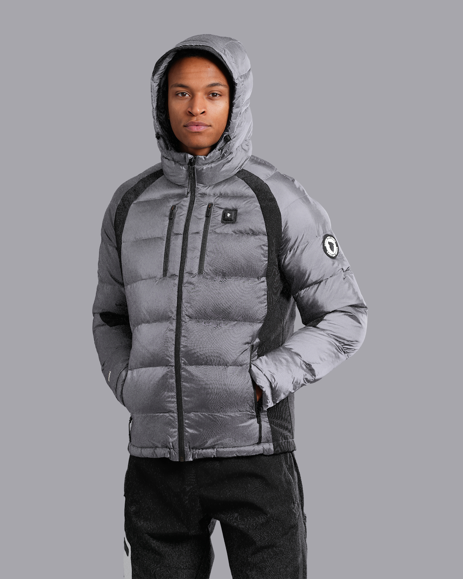 cdl_comme des loups_doudoune_homme_ chauffante_ capuche_ avoriaz_ 24_gris_0005_Calque 6