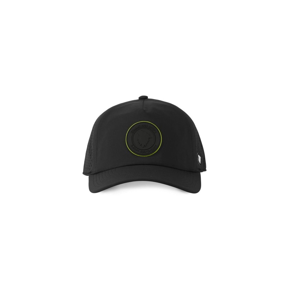 Casquette COMME DES LOUPS Semi Perfore Et Badge Rubber Noir Fluo