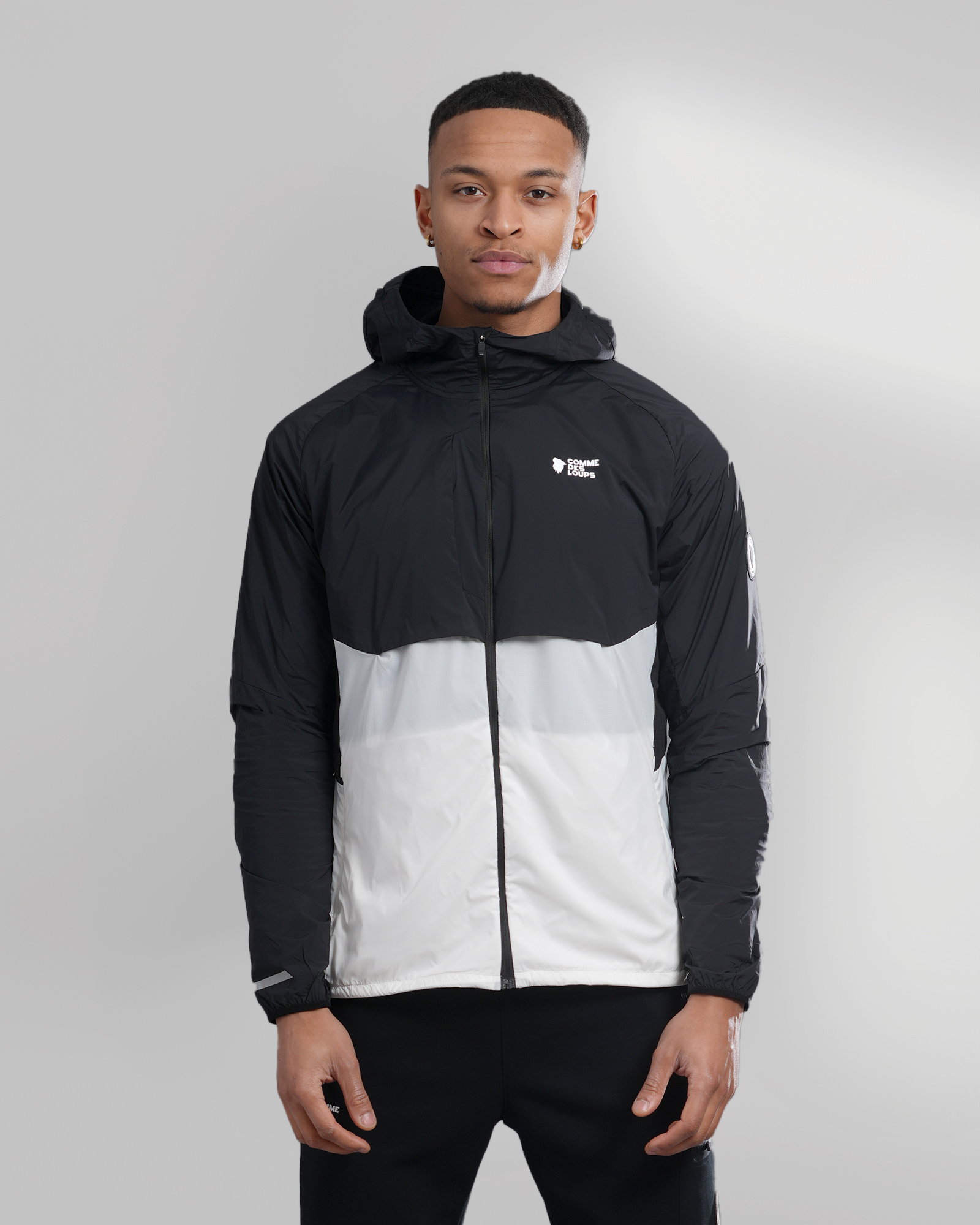 modèle bolt comme des loups blanc et noir