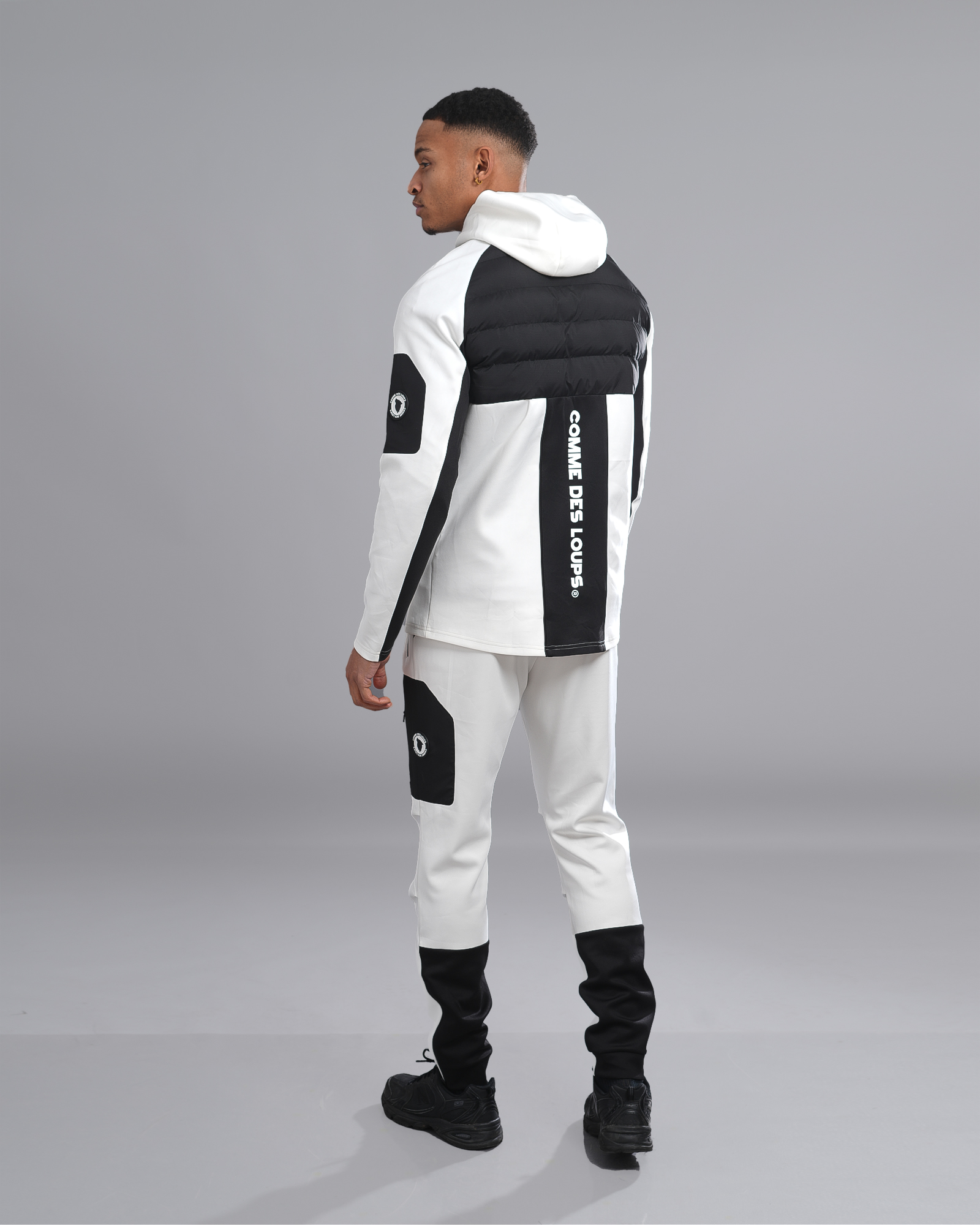 Survetement Capuche TURBO Blanc Noir