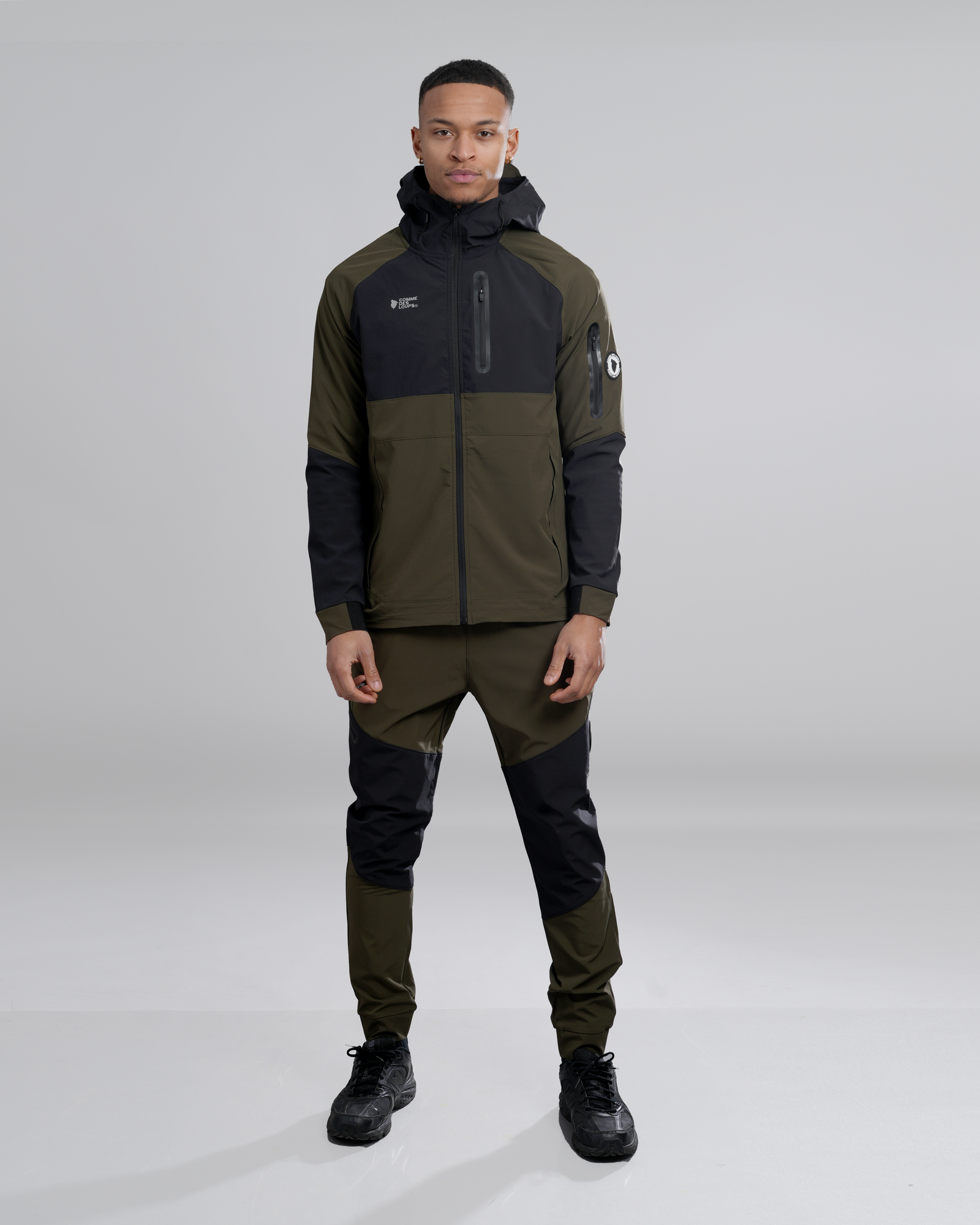 wolf_tech_kaki_1