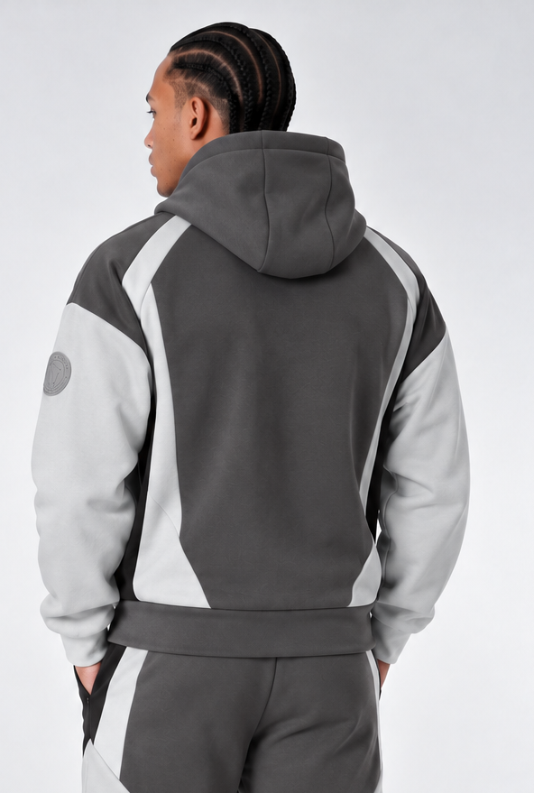 Vue arrière d’un survêtement colorblock grisssssss